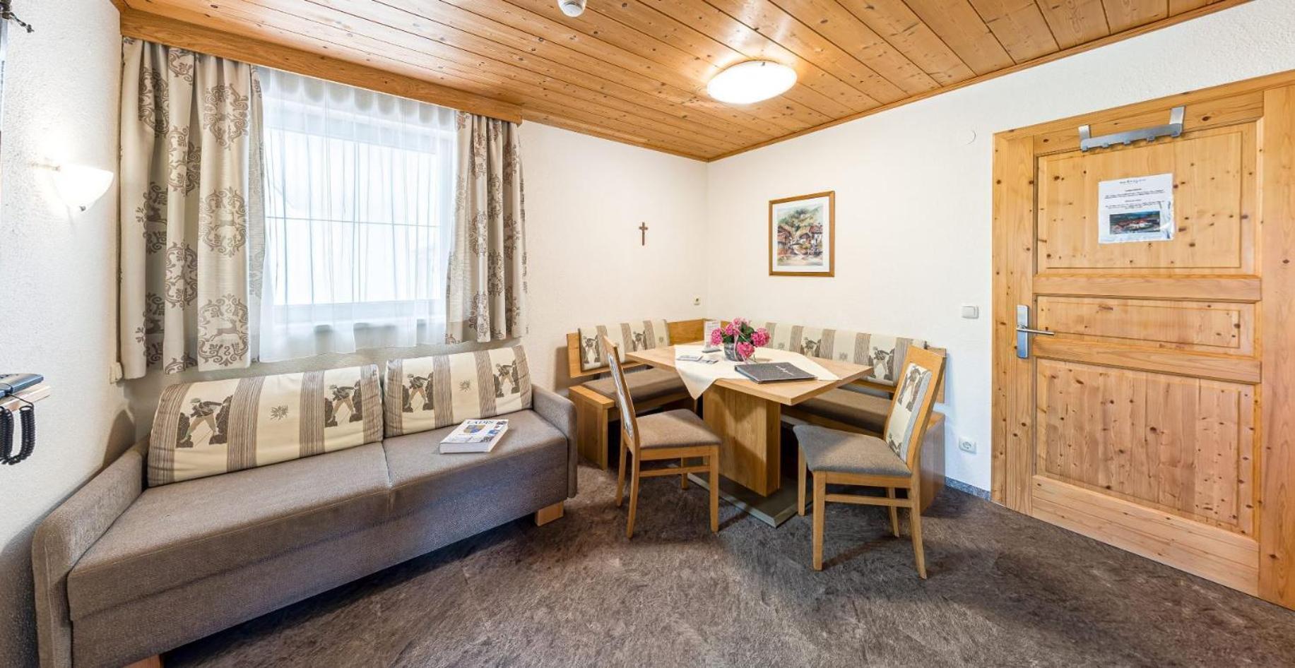 Appartements Am Burgsee Ladis Esterno foto