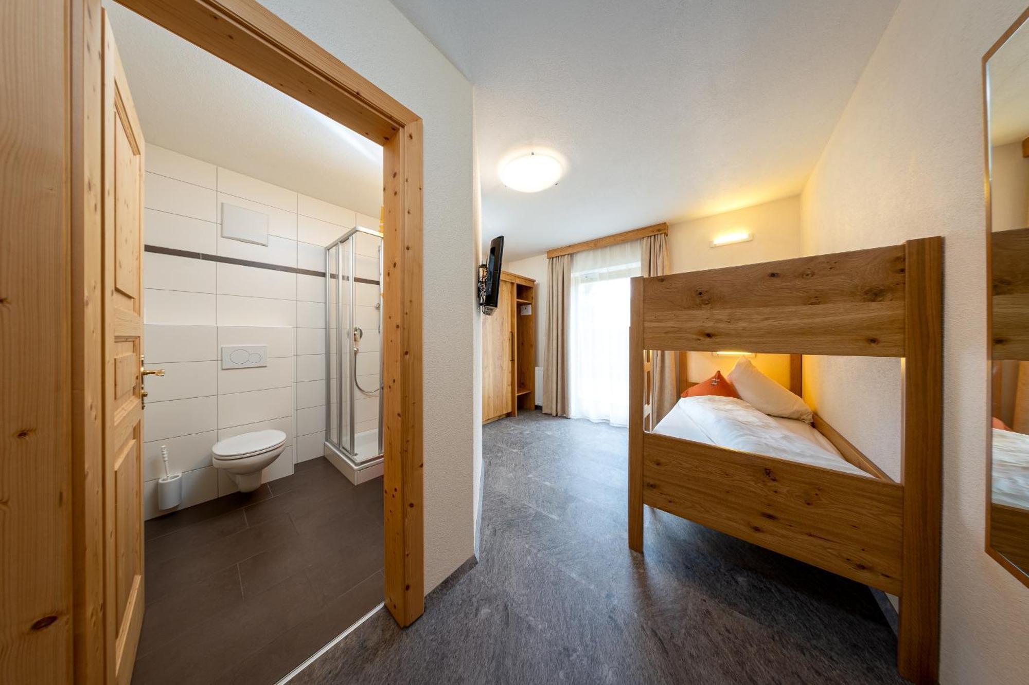 Appartements Am Burgsee Ladis Esterno foto