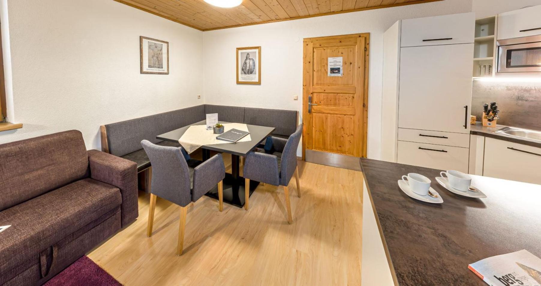 Appartements Am Burgsee Ladis Esterno foto